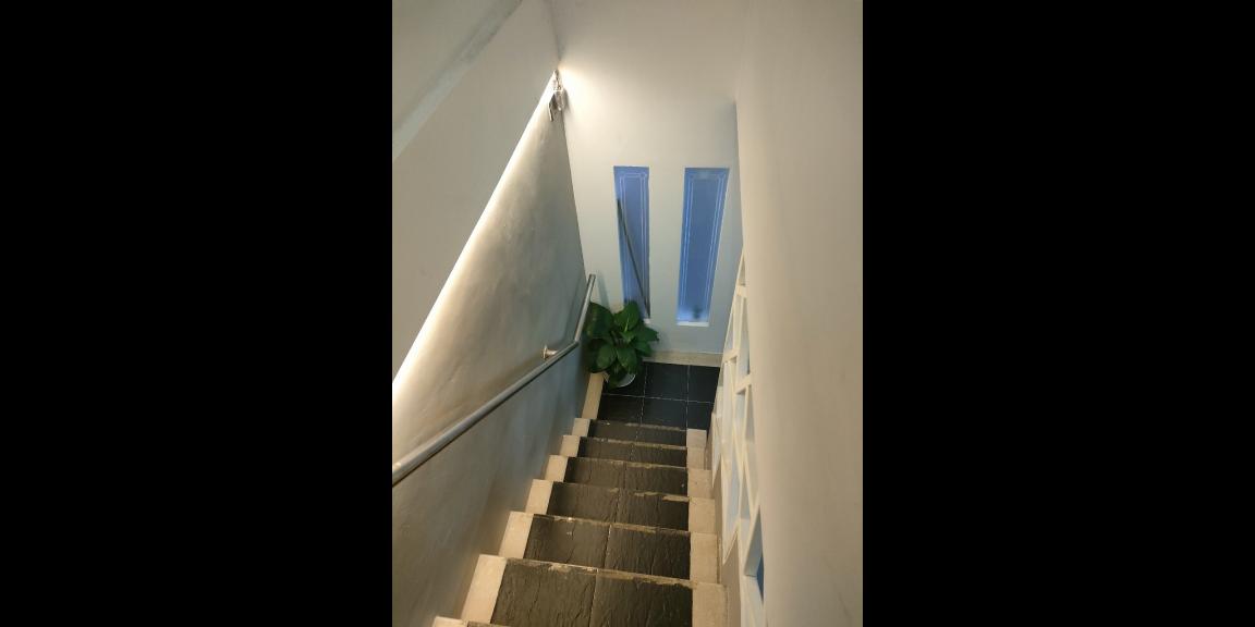 Dijual Rumah Murah Semi Furnished Siap huni di Perumahan Babatan Pilang Wiyung Surabaya Dijual Rumah Murah Semi Furnished Siap huni di Perumahan Babatan Pilang Wiyung Surabaya