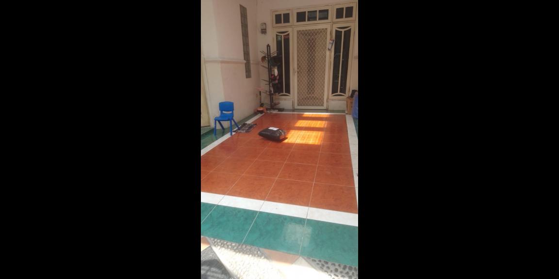 Rumah Murah Semi Furnished Siap huni di Perumahan Babatan Pilang Wiyung Surabaya Rumah Murah Semi Furnished Siap huni di Perumahan Babatan Pilang Wiyung Surabaya