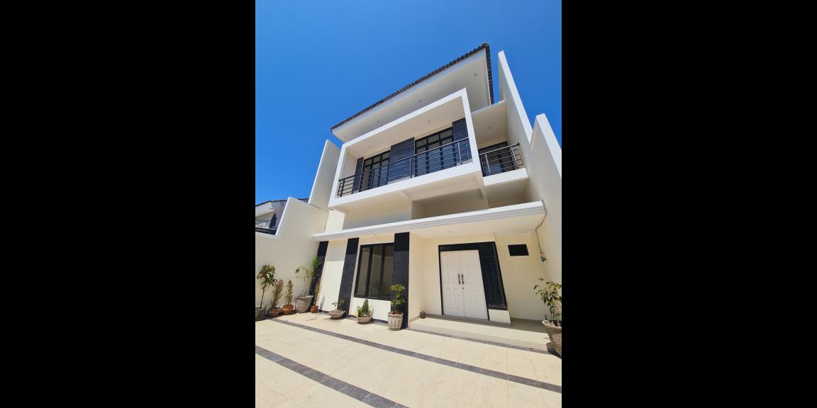 Dijual Rumah Minimalis Baru Gress Lokasi Medokan Ayu Surabaya Timur Dijual Rumah Minimalis Baru Gress Lokasi Medokan Ayu Surabaya Timur