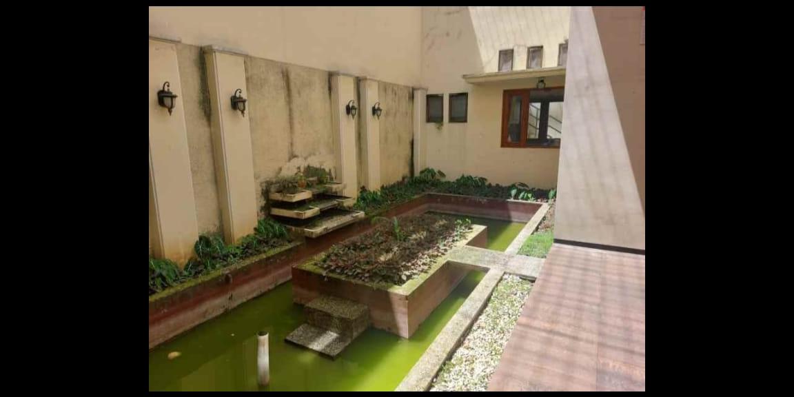 Dijual Rumah Pojokan 2,5 Lantai Siap Huni di Perumahan Araya, Malang Dijual Rumah Pojokan 2,5 Lantai Siap Huni di Perumahan Araya, Malang