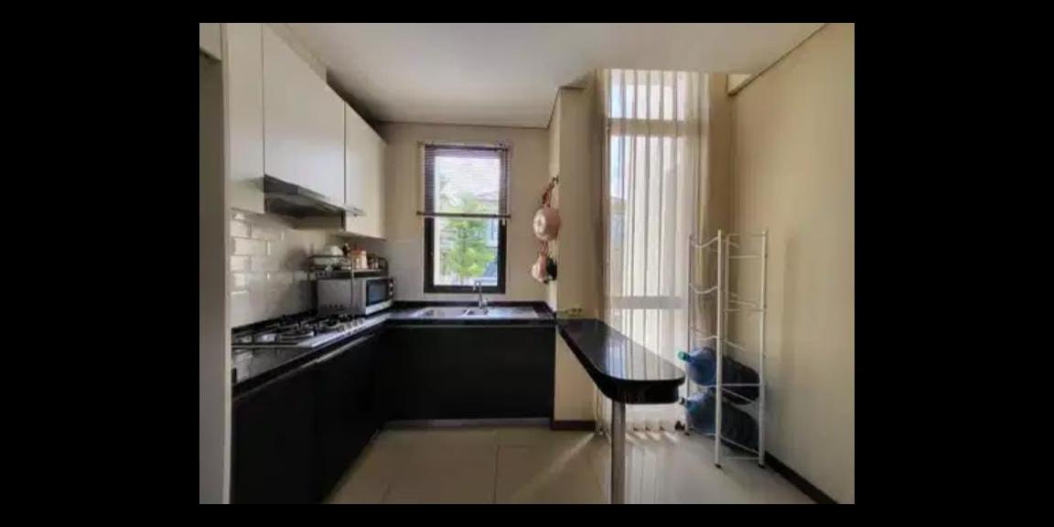 Dijual Rumah Mewah dengan Kolam Renang di Nava Park, Tangerang Dijual Rumah Mewah dengan Kolam Renang di Nava Park, Tangerang