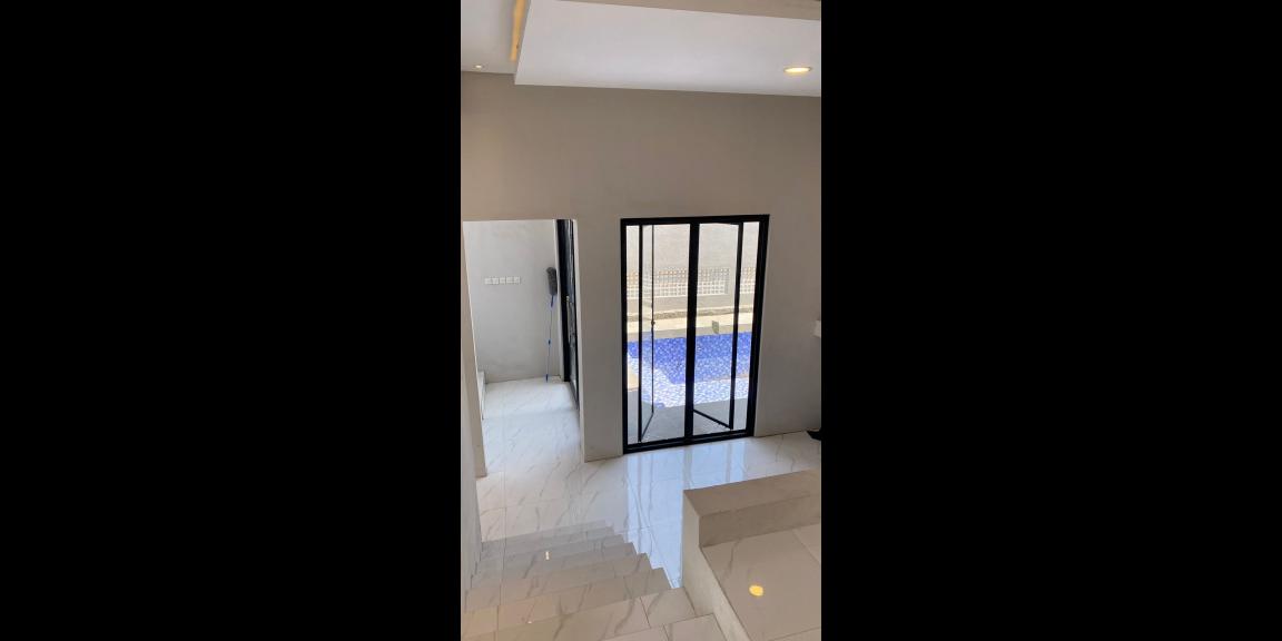 Dijual Rumah 2,5 Lantai di Mandala, Sidoarjo Dijual Rumah 2,5 Lantai di Mandala, Sidoarjo