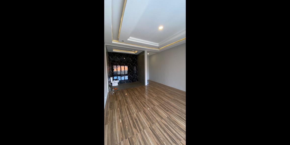 Dijual Rumah 2,5 Lantai di Mandala, Sidoarjo Dijual Rumah 2,5 Lantai di Mandala, Sidoarjo