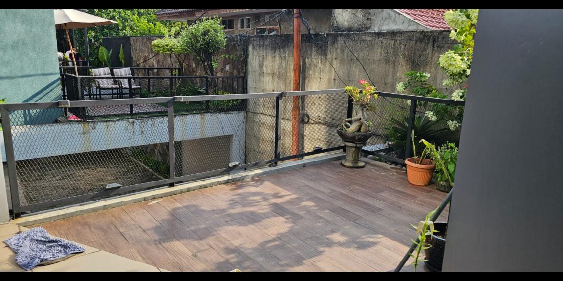 Dijual Rumah Minimalis di Taman Sari II, Jakarta Selatan Dijual Rumah Minimalis di Taman Sari II, Jakarta Selatan