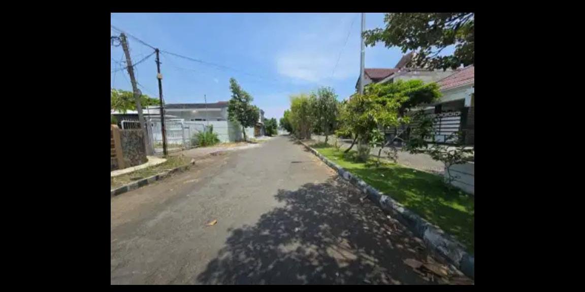 Dijual Rumah Pojokan di Taman Pinang, Sidoarjo Dijual Rumah Pojokan di Taman Pinang, Sidoarjo