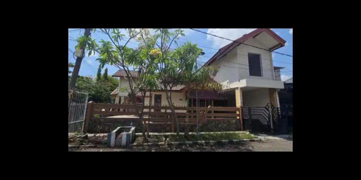 Dijual Rumah Pojokan di Taman Pinang, Sidoarjo Dijual Rumah Pojokan di Taman Pinang, Sidoarjo