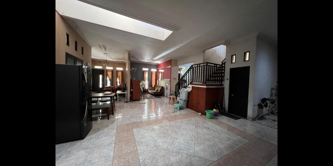 Dijual Rumah 2 Lantai di Perumahan Palem Semi, Tangerang Dijual Rumah 2 Lantai di Perumahan Palem Semi, Tangerang