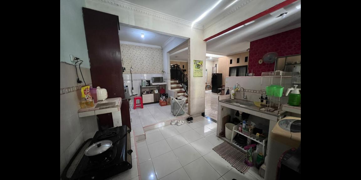 Dijual Rumah 2 Lantai di Perumahan Palem Semi, Tangerang Dijual Rumah 2 Lantai di Perumahan Palem Semi, Tangerang