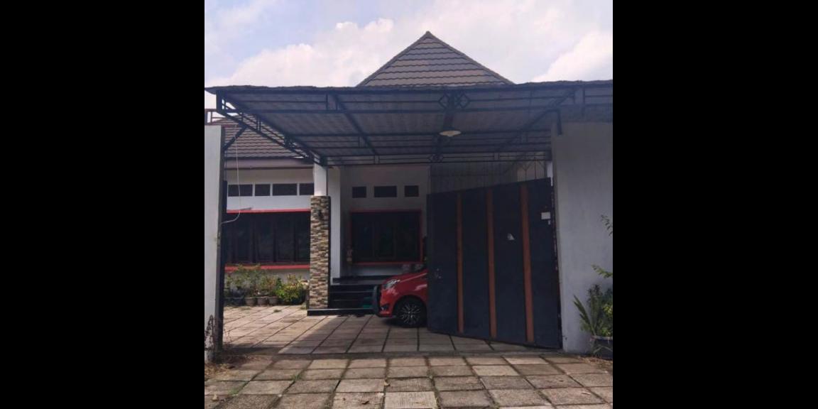 Dijual Rumah SHM Siap Huni di Argomulyo Mukti Timur Raya, Semarang Dijual Rumah SHM Siap Huni di Argomulyo Mukti Timur Raya, Semarang