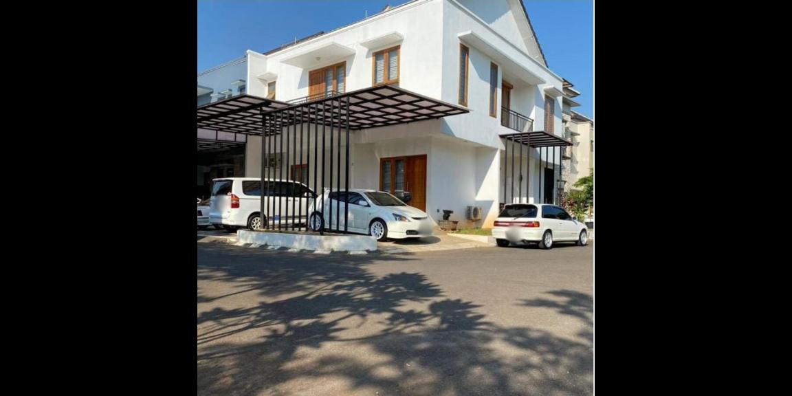 Dijual Rumah Siap Huni di Bintaro Hijau Residence, Jakarta Selatan Dijual Rumah Siap Huni di Bintaro Hijau Residence, Jakarta Selatan