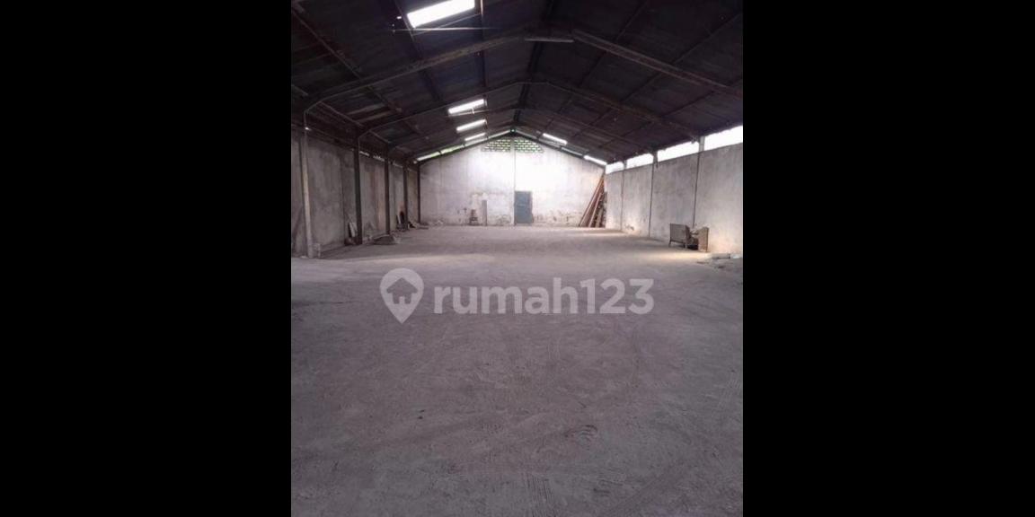 Dijual Gudang Luas 1295 m2 SHM di Brigjen Katamso, Waru, Sidoarjo Dijual Gudang Luas 1295 m2 SHM di Brigjen Katamso, Waru, Sidoarjo
