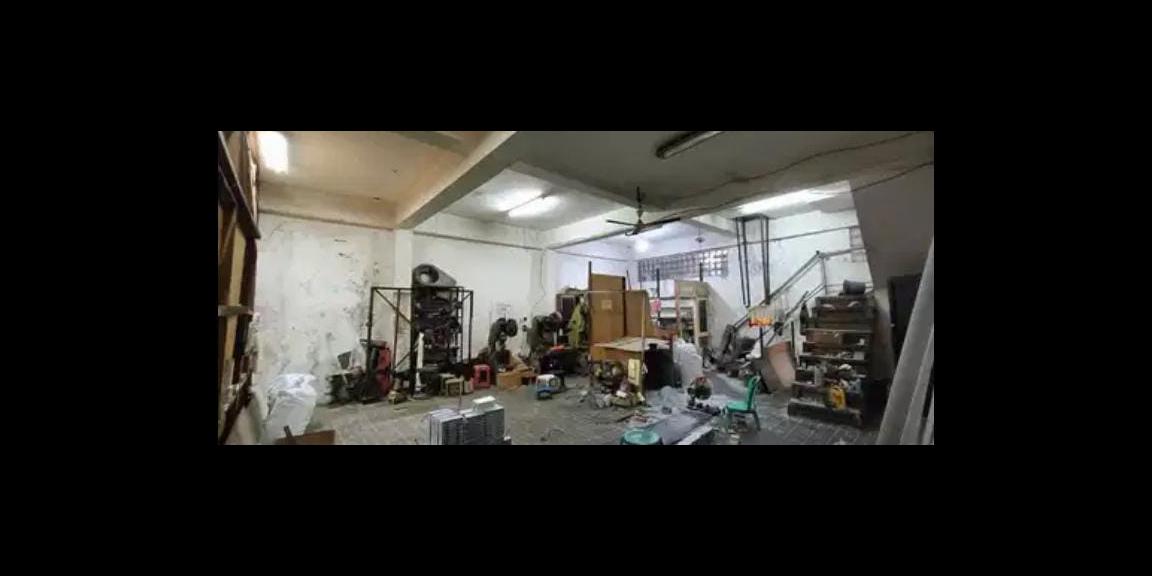 Dijual Tempat Usaha di Raya Krukah, Surabaya Dijual Tempat Usaha di Raya Krukah, Surabaya