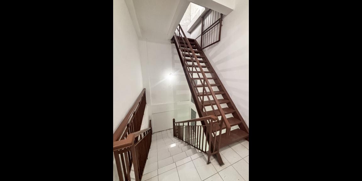 Dijual Ruko Gandeng di Raya Mayjen Sungkono, Surabaya Dijual Ruko Gandeng di Raya Mayjen Sungkono, Surabaya