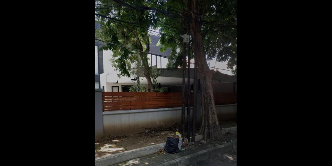 Disewakan Tempat Usaha di Raya Polisi Istimewa, Surabaya Disewakan Tempat Usaha di Raya Polisi Istimewa, Surabaya