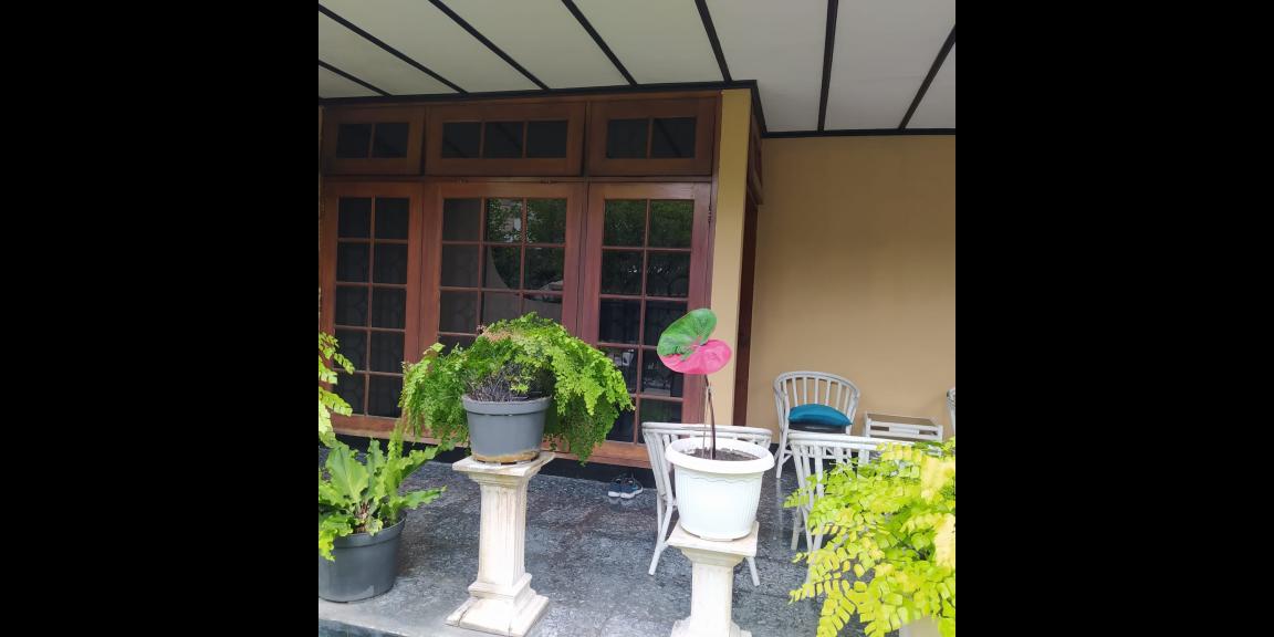 Dijual Rumah 2 Lantai di Gayungsari Barat, Surabaya Dijual Rumah 2 Lantai di Gayungsari Barat, Surabaya