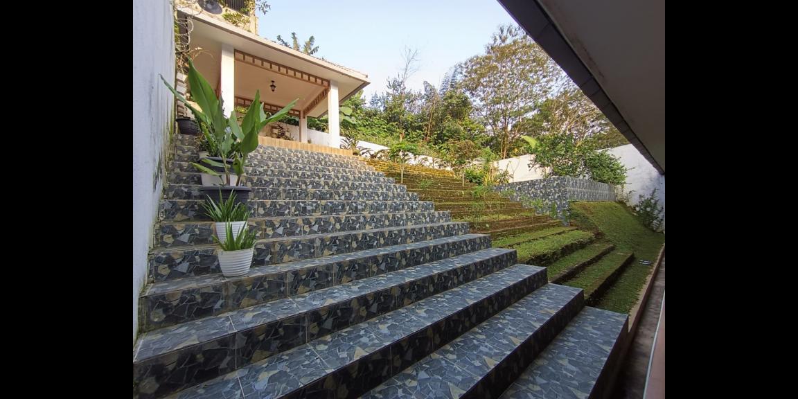 Dijual Rumah 2 Lantai di Komplek PPR ITB, Bandung Barat Dijual Rumah 2 Lantai di Komplek PPR ITB, Bandung Barat