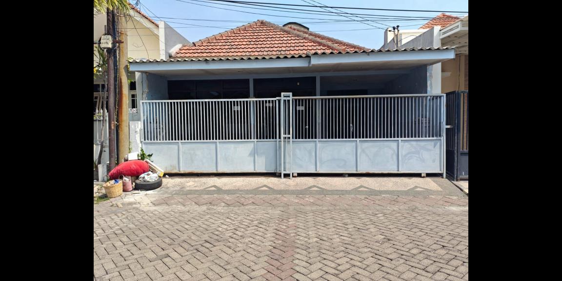 Dijual Rumah 1,5 Lantai di Nirwana Executive, Surabaya Dijual Rumah 1,5 Lantai di Nirwana Executive, Surabaya
