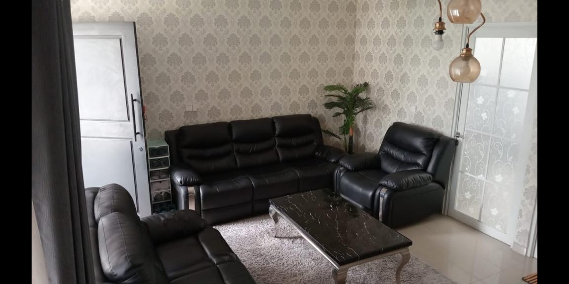 Dijual Rumah 2 Lantai di Perumahan Mansion Nine, Surabaya Dijual Rumah 2 Lantai di Perumahan Mansion Nine, Surabaya