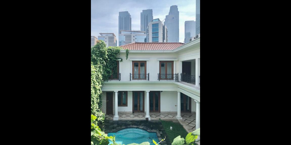 Dijual Rumah Mewah di Tulodong Bawah 3, Jakarta Selatan Dijual Rumah Mewah di Tulodong Bawah 3, Jakarta Selatan