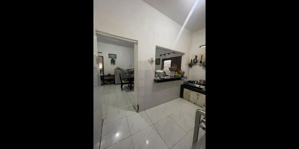 Dijual Rumah 2 Lantai di Jalan Pulau Sayang, Malang Dijual Rumah 2 Lantai di Jalan Pulau Sayang, Malang