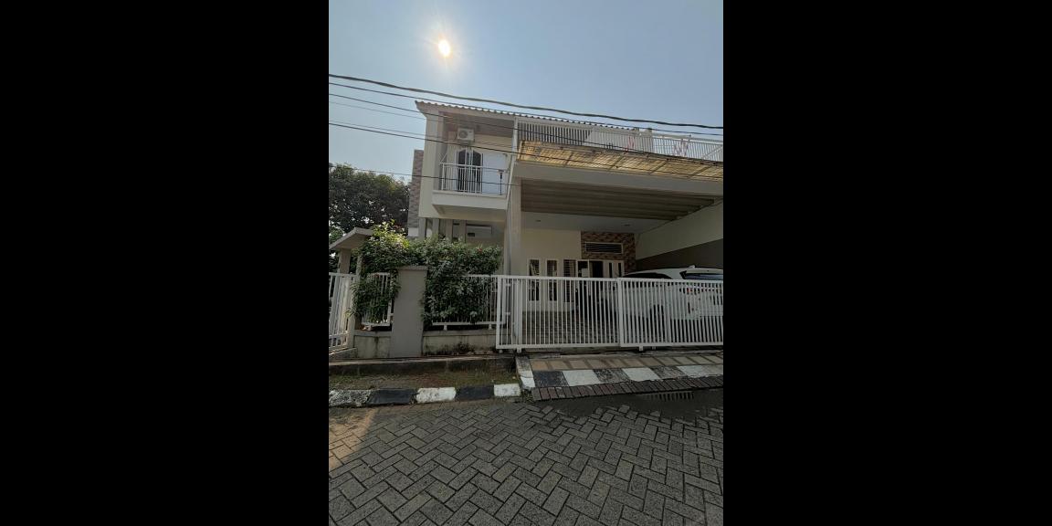 Dijual Rumah Hook di Villa Bintaro Regency, Tangerang Selatan Dijual Rumah Hook di Villa Bintaro Regency, Tangerang Selatan