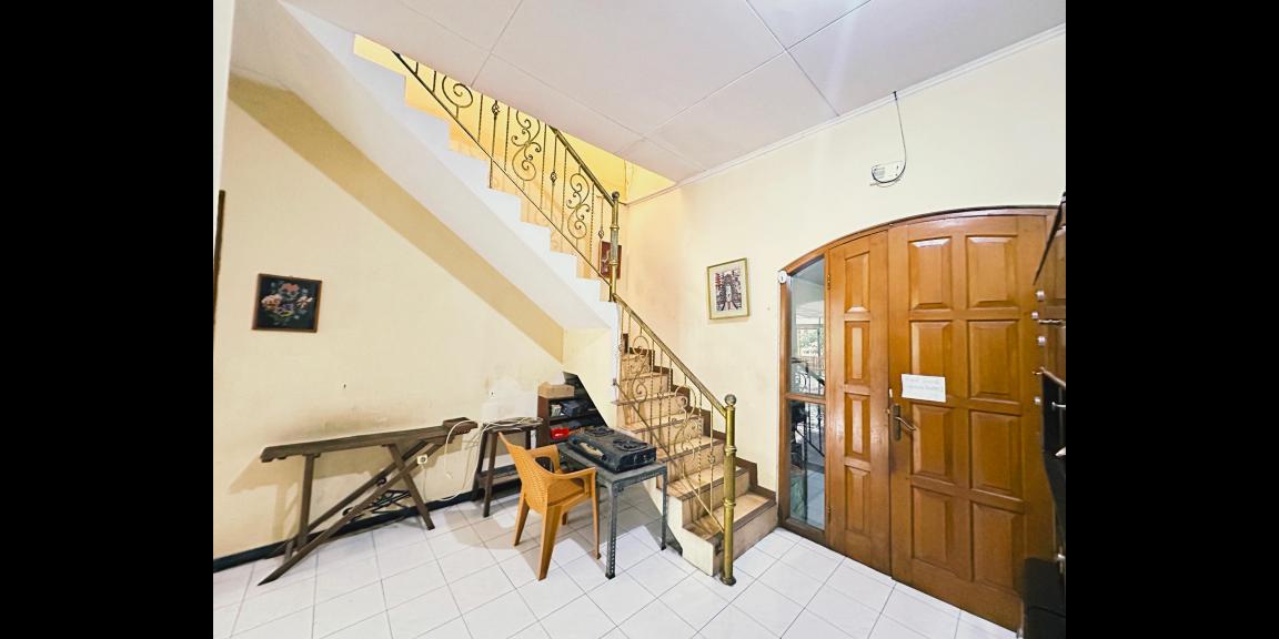 Dijual Rumah 2 Lantai di Jalan Sukahaji, Kota Bandung Dijual Rumah 2 Lantai di Jalan Sukahaji, Kota Bandung