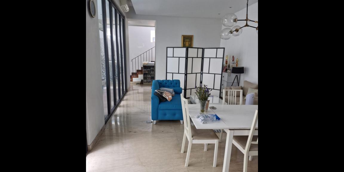Dijual Rumah Mewah 2 Lantai di Sasak Residence, Jakarta Selatan Dijual Rumah Mewah 2 Lantai di Sasak Residence, Jakarta Selatan
