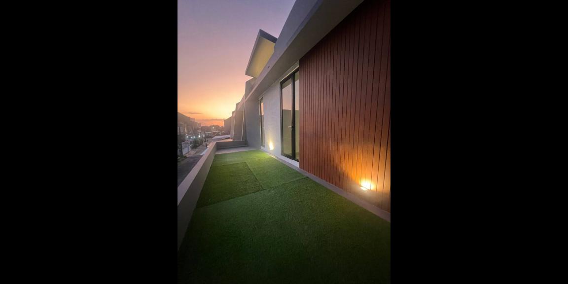 Dijual Rumah 2 Lantai Minimalis di Babatan Pantai Utara, Surabaya Dijual Rumah 2 Lantai Minimalis di Babatan Pantai Utara, Surabaya