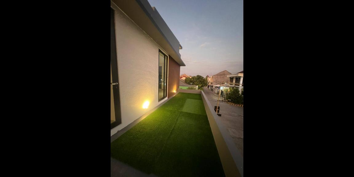 Dijual Rumah 2 Lantai Minimalis di Babatan Pantai Utara, Surabaya Dijual Rumah 2 Lantai Minimalis di Babatan Pantai Utara, Surabaya