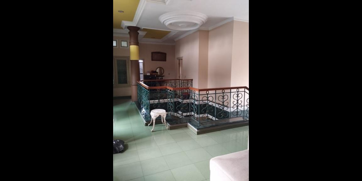 Dijual Rumah 2 Lantai di Kebon Jeruk, Jakarta Barat Dijual Rumah 2 Lantai di Kebon Jeruk, Jakarta Barat