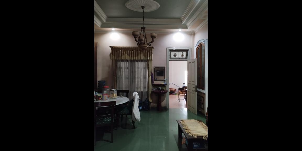 Dijual Rumah 2 Lantai di Kebon Jeruk, Jakarta Barat Dijual Rumah 2 Lantai di Kebon Jeruk, Jakarta Barat