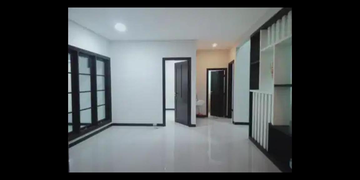 Dijual Rumah Baru 1,5 Lantai di Citraland, Surabaya Dijual Rumah Baru 1,5 Lantai di Citraland, Surabaya