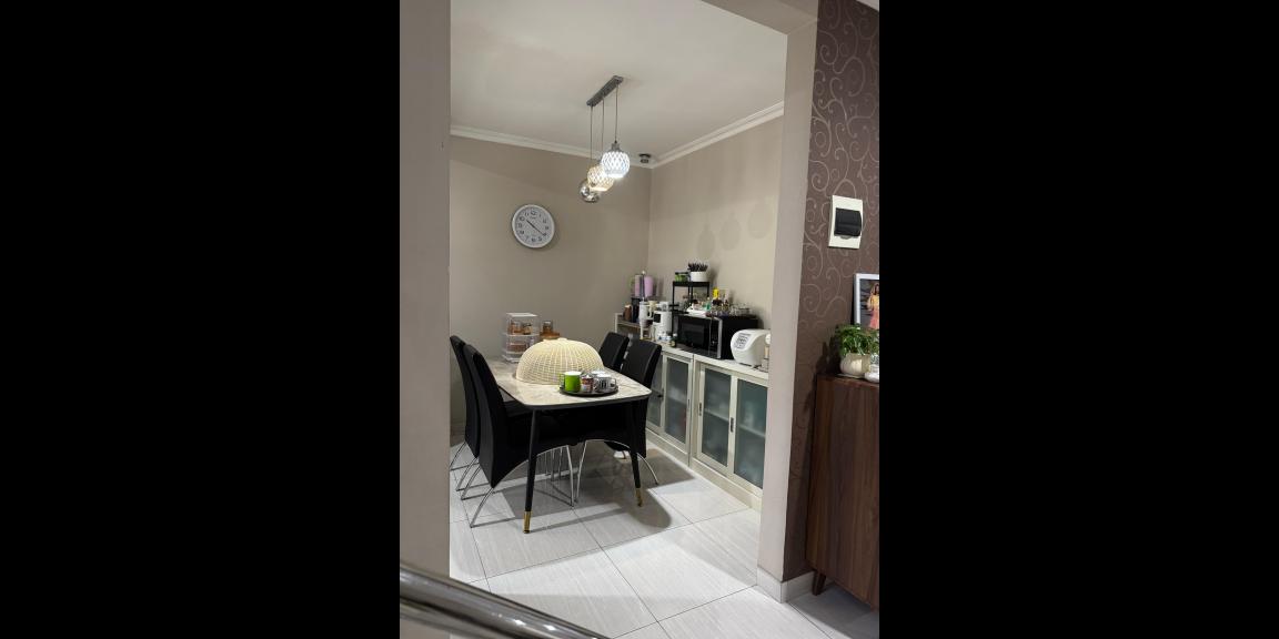 Dijual Rumah Bagus di Perumahan Taman Modern, Jakarta Timur Dijual Rumah Bagus di Perumahan Taman Modern, Jakarta Timur