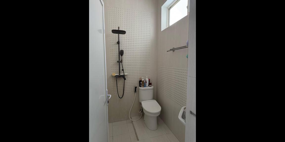 Dijual Rumah Bagus di Perumahan Taman Modern, Jakarta Timur Dijual Rumah Bagus di Perumahan Taman Modern, Jakarta Timur