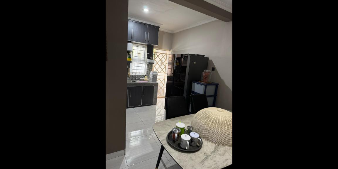 Dijual Rumah Bagus di Perumahan Taman Modern, Jakarta Timur Dijual Rumah Bagus di Perumahan Taman Modern, Jakarta Timur