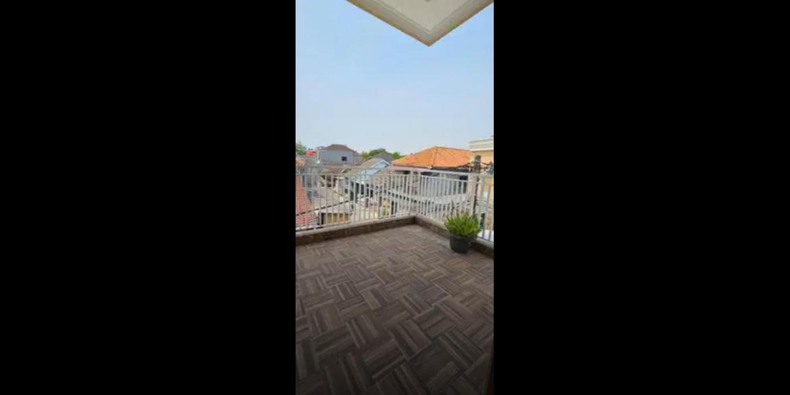 Dijual Rumah Pojok Hook di Jalan Delima, Jakarta Barat Dijual Rumah Pojok Hook di Jalan Delima, Jakarta Barat