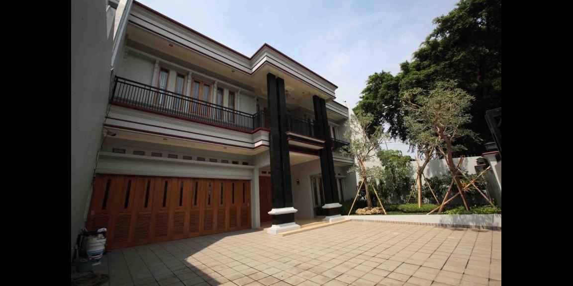 Dijual Rumah 2 Lantai di Srengseng, Kebon Jeruk, Jakarta Barat Dijual Rumah 2 Lantai di Srengseng, Kebon Jeruk, Jakarta Barat