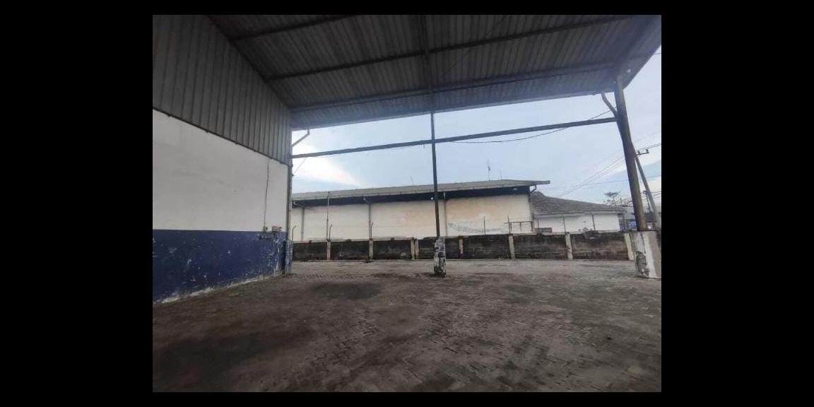 Dijual Gudang Luas 4.000 m2 di Jalan Kalianak, Surabaya Dijual Gudang Luas 4.000 m2 di Jalan Kalianak, Surabaya