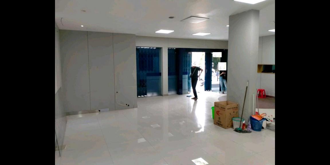 Dijual dan Sewa Ruko 3,5 Lantai di Raya Jermursari, Surabaya Dijual dan Sewa Ruko 3,5 Lantai di Raya Jermursari, Surabaya