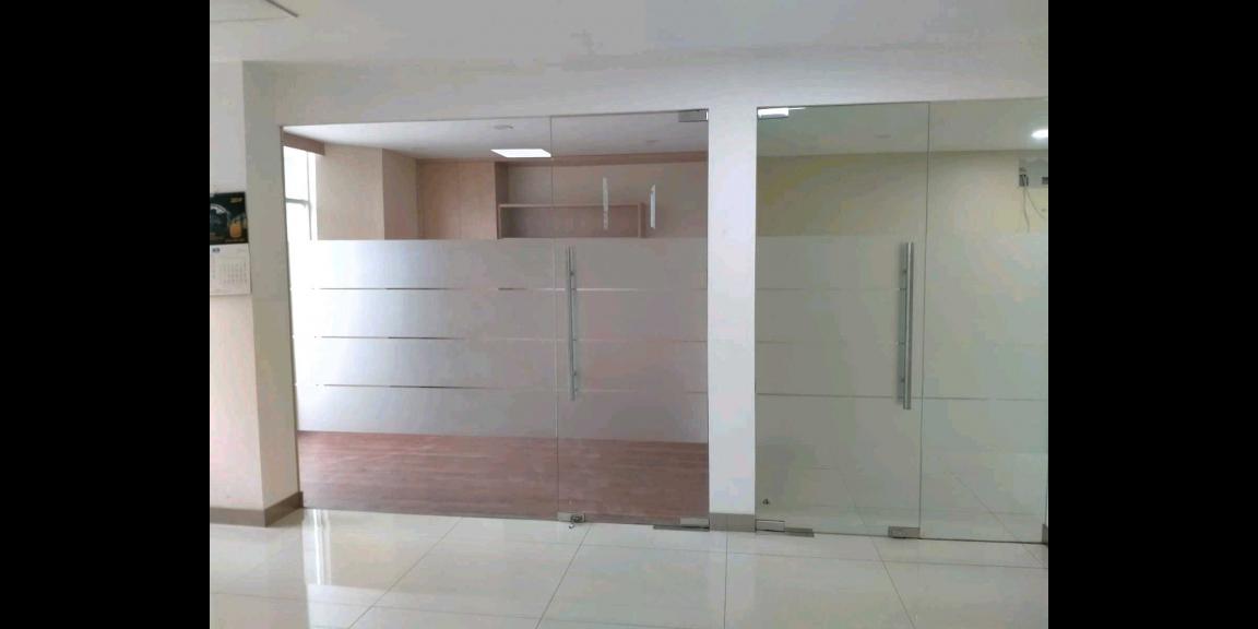 Dijual dan Sewa Ruko 3,5 Lantai di Raya Jermursari, Surabaya Dijual dan Sewa Ruko 3,5 Lantai di Raya Jermursari, Surabaya