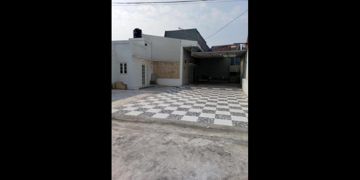 Dijual Rumah Town House di tengah Kota Semarang, Jawa Tengah Dijual Rumah Town House di tengah Kota Semarang, Jawa Tengah