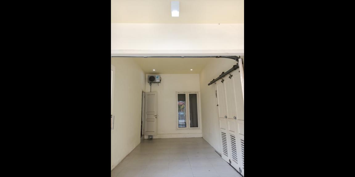 Dijual Rumah 2 Lantai di Jalan Sidosermo, Surabaya Dijual Rumah 2 Lantai di Jalan Sidosermo, Surabaya