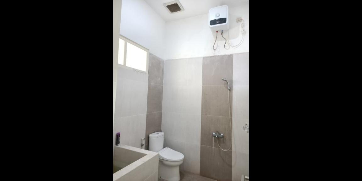 Dijual Rumah 2 Lantai di Jalan Sidosermo, Surabaya Dijual Rumah 2 Lantai di Jalan Sidosermo, Surabaya