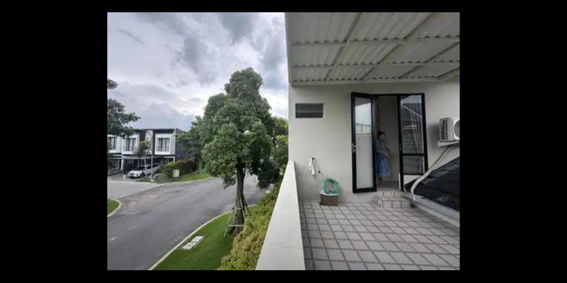 Dijual Rumah 2 Lantai di Citraland Northwest, Surabaya Dijual Rumah 2 Lantai di Citraland Northwest, Surabaya