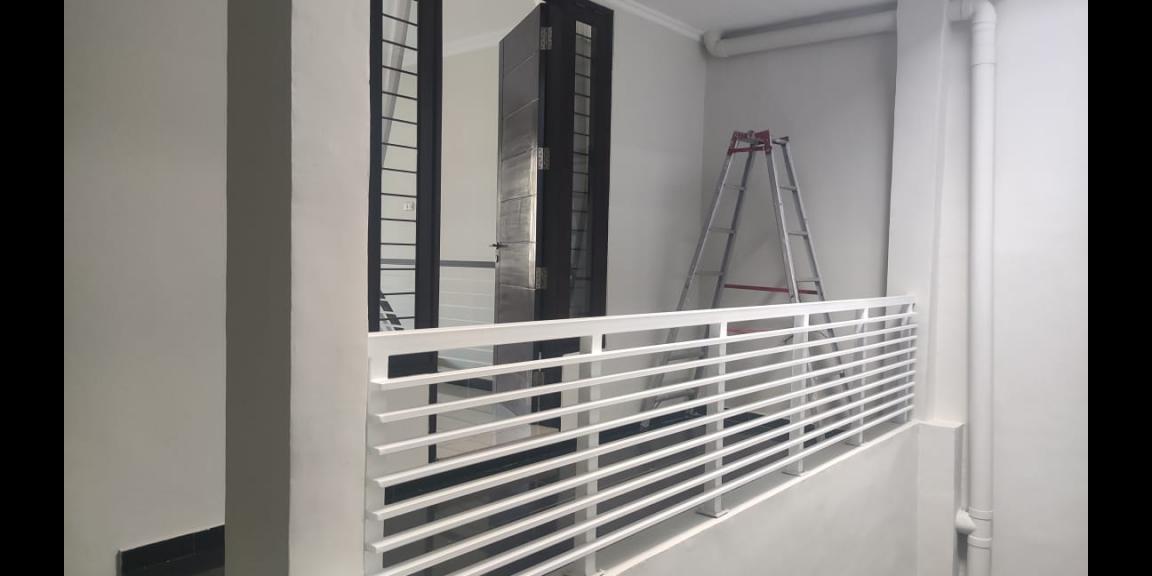 Rumah Siap Huni Baru Renovasi Lokasi Citraland SUrabaya Barat Rumah Siap Huni Baru Renovasi Lokasi Citraland SUrabaya Barat