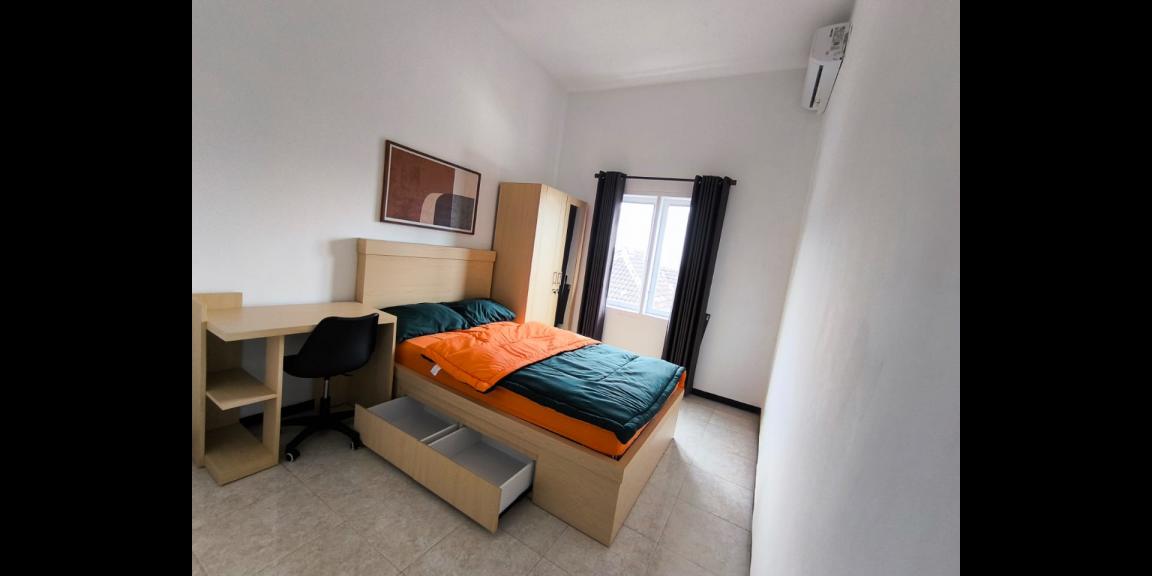 Dijual Rumah 2 Lantai di Jalan Bendungan Palasari, Kota Malang Dijual Rumah 2 Lantai di Jalan Bendungan Palasari, Kota Malang