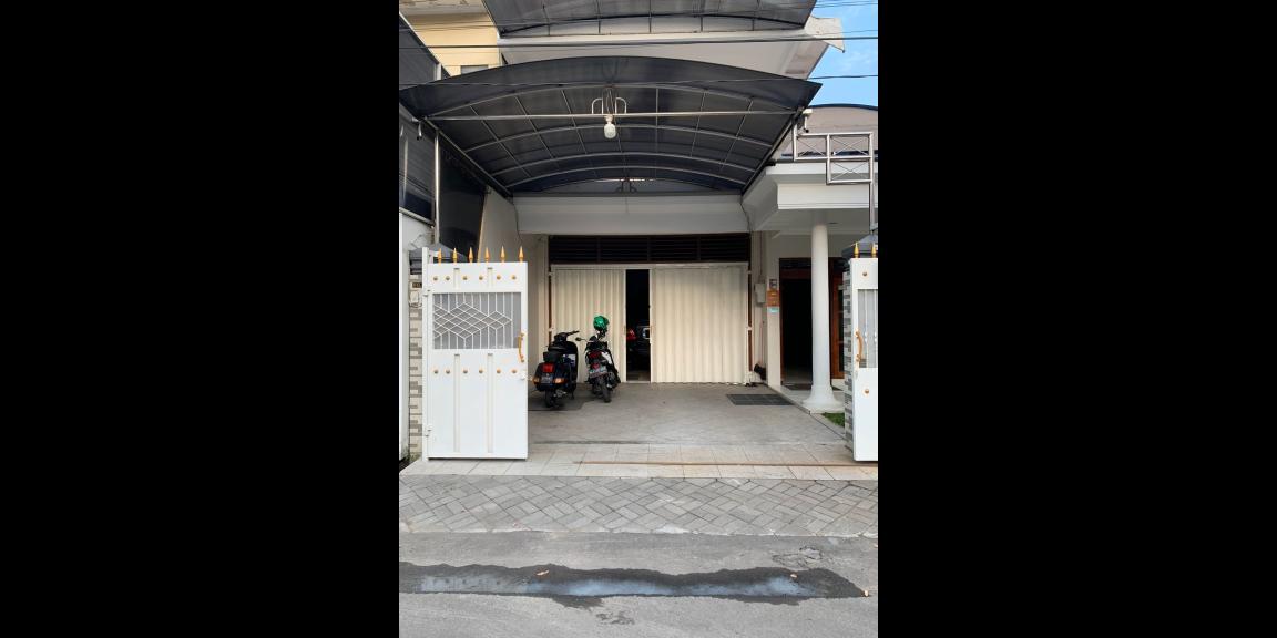 Dijual Rumah Bagus SHM di Jalan Bunga Merak, Kota Malang Dijual Rumah Bagus SHM di Jalan Bunga Merak, Kota Malang