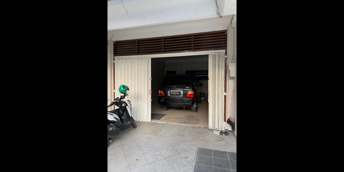 Dijual Rumah Bagus SHM di Jalan Bunga Merak, Kota Malang Dijual Rumah Bagus SHM di Jalan Bunga Merak, Kota Malang