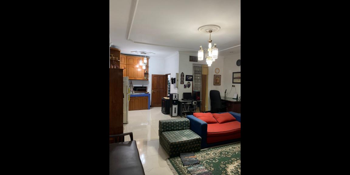 Dijual Rumah Bagus SHM di Jalan Bunga Merak, Kota Malang Dijual Rumah Bagus SHM di Jalan Bunga Merak, Kota Malang