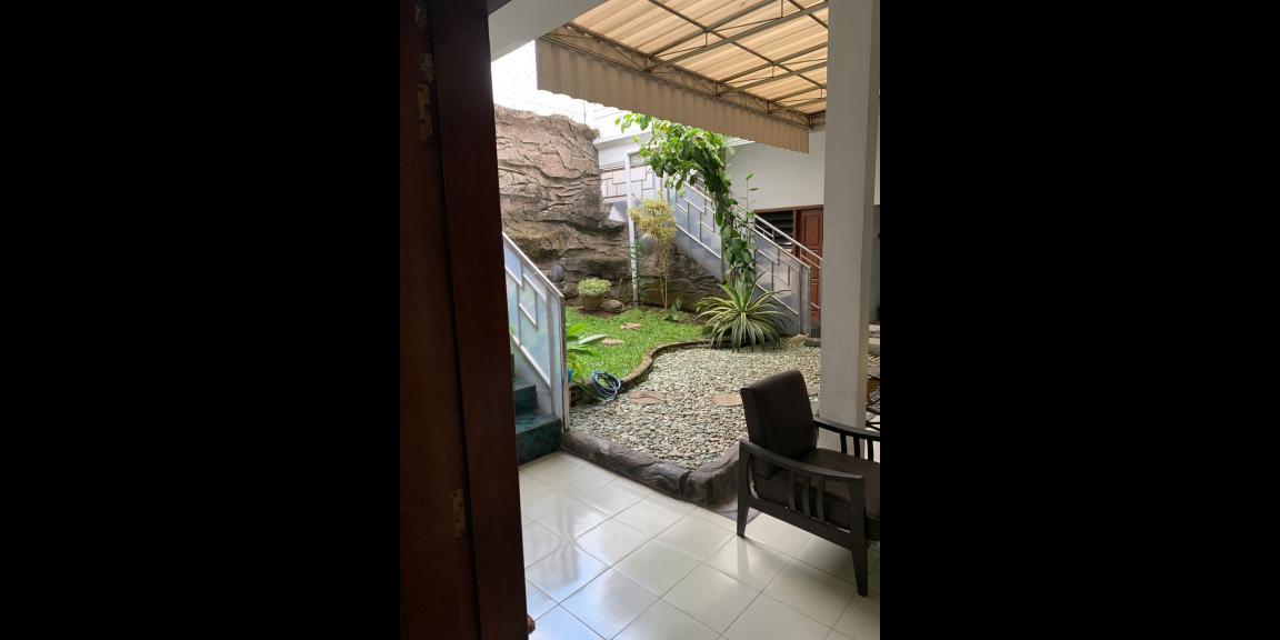 Dijual Rumah Bagus SHM di Jalan Bunga Merak, Kota Malang Dijual Rumah Bagus SHM di Jalan Bunga Merak, Kota Malang